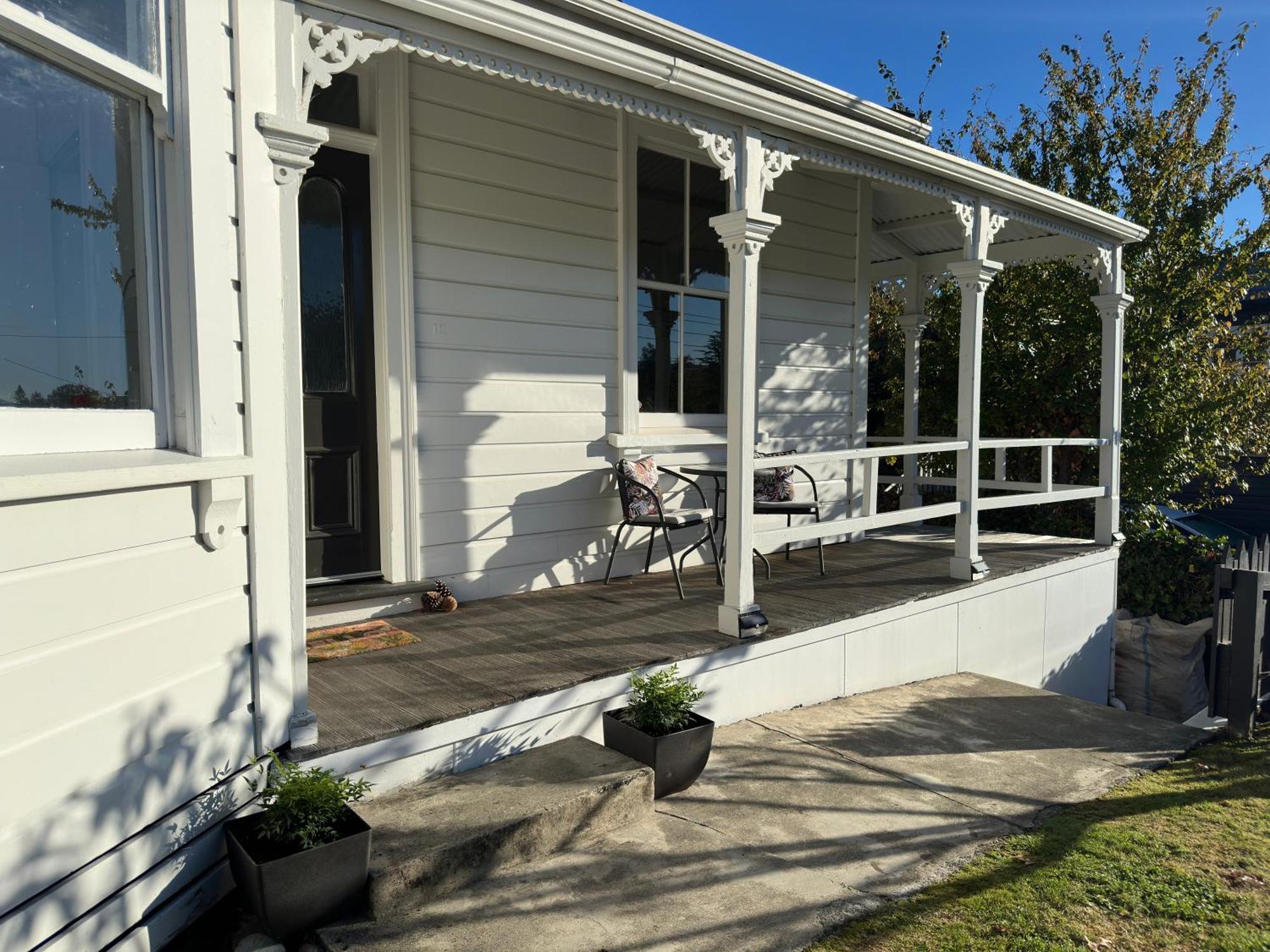 Renwick In The City Nelson, 10Min Walk To City Centre, Full Kitchen, Fast Fibre Wifi, Drive 13Min To Airport, 5Min To Hospital, Quiet Street, Dog Friendly Eksteriør billede